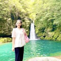 なんて美しいブルー！高知県・にこ淵
